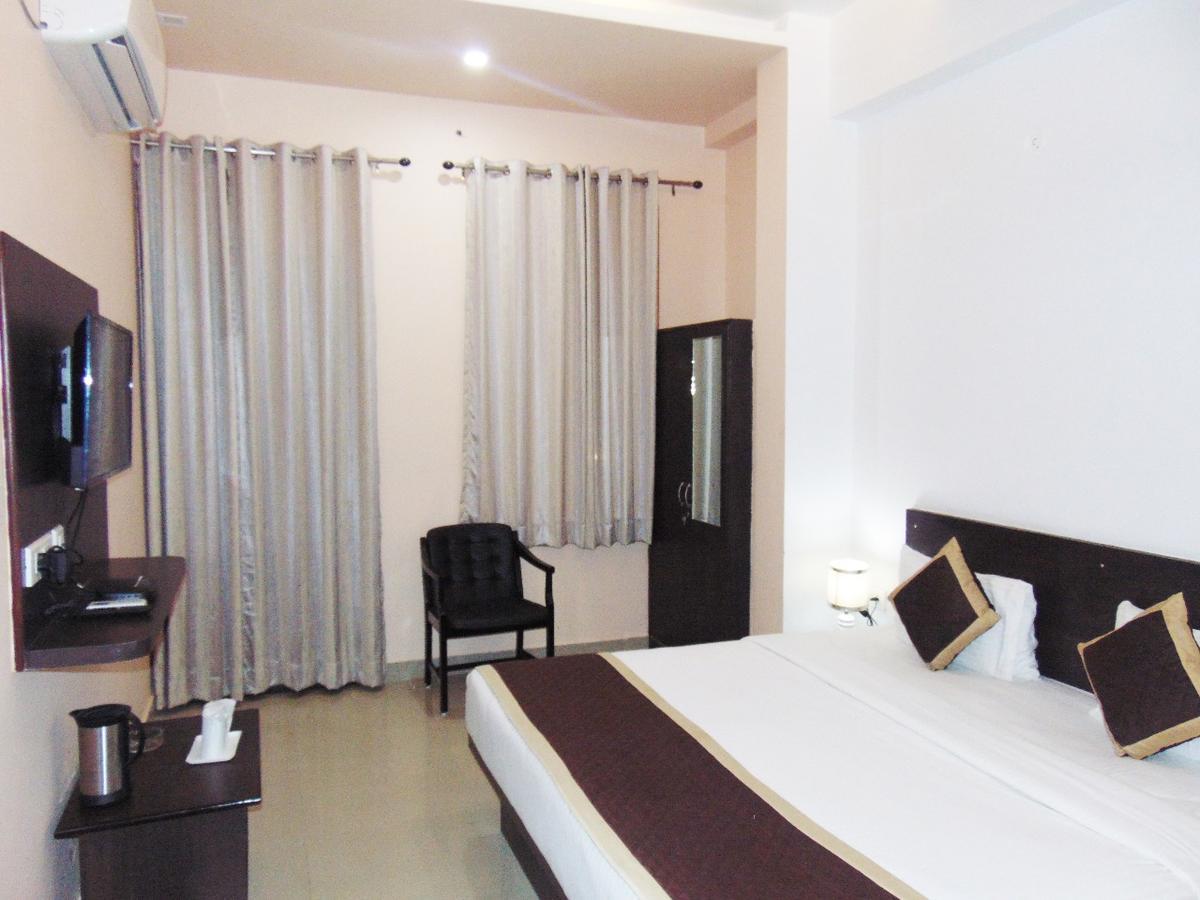 Makrana Raj Hotel Sikar Dış mekan fotoğraf